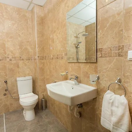 Hotell Hotel Central Balchik Baltjik